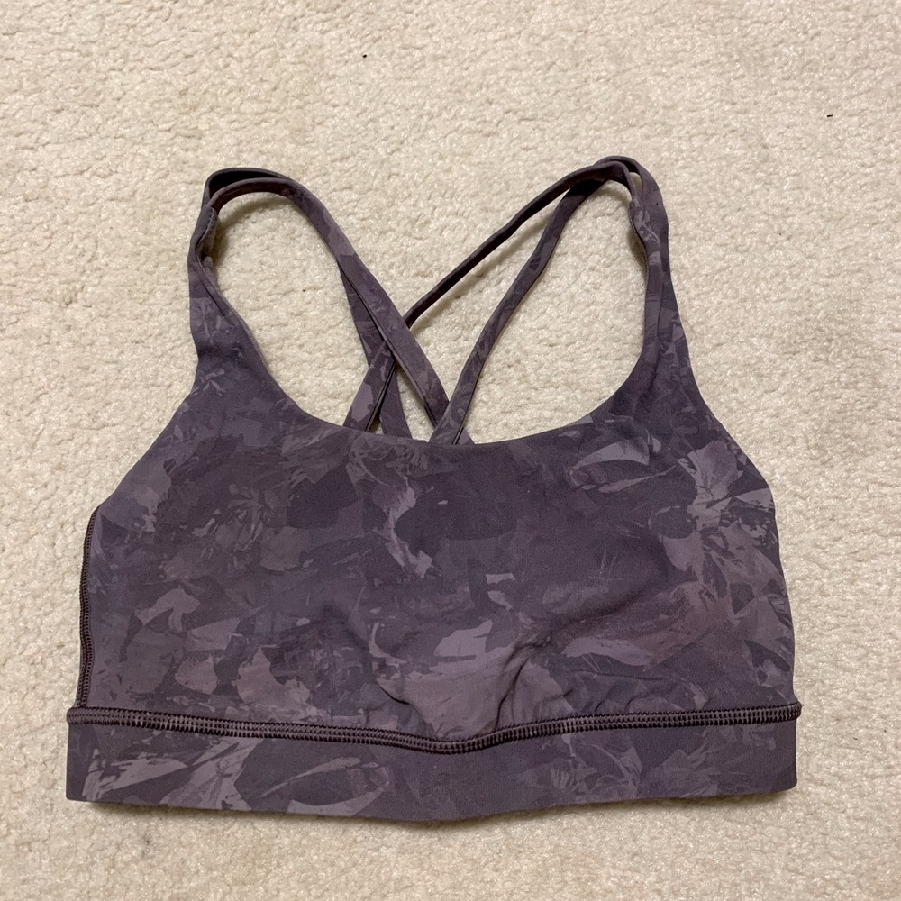 Lululemon Energy Bra (BNWOT - Size 4)